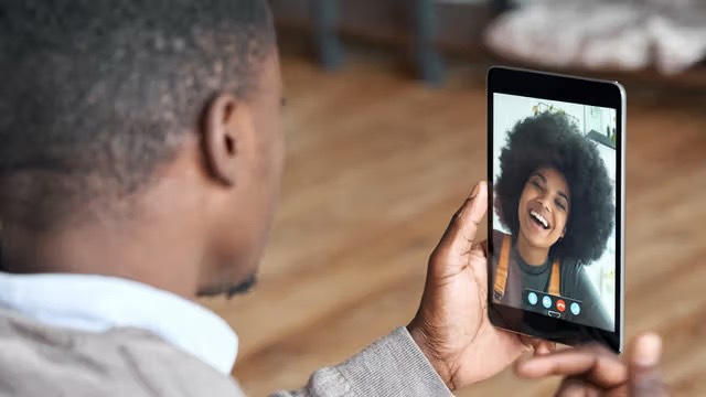 5 ways to maintain your long-distance relationship in 2024