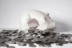 How to survive January after overspending in December - Olamond Naija writes