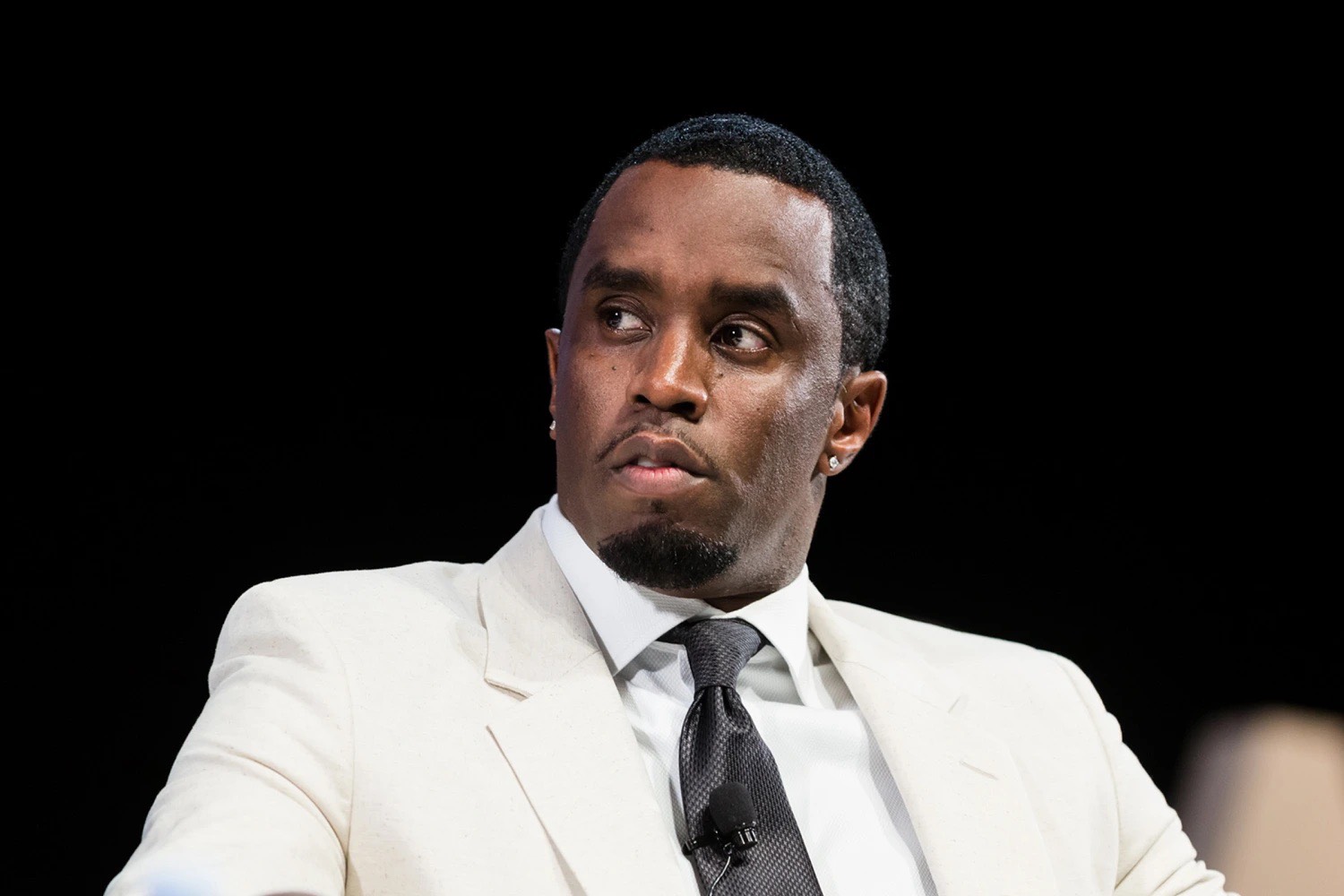 Diddy trial: Ex–Gf says seeing photos of Sean Combs with Yung Miami was 'very hurtful' 1 Diddy trial: Ex–Gf says seeing photos of Sean Combs with Yung Miami was 'very hurtful