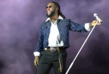 Afrobeat Icon Burna Boy Orders Front Row Couple Out For Dozing During His Show