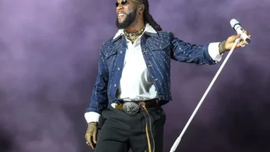 Afrobeat Icon, Burna Boy Orders Front-Row Couple Out For Dozing During His Show 1 Afrobeat Icon Burna Boy Orders Front Row Couple Out For Dozing During His Show